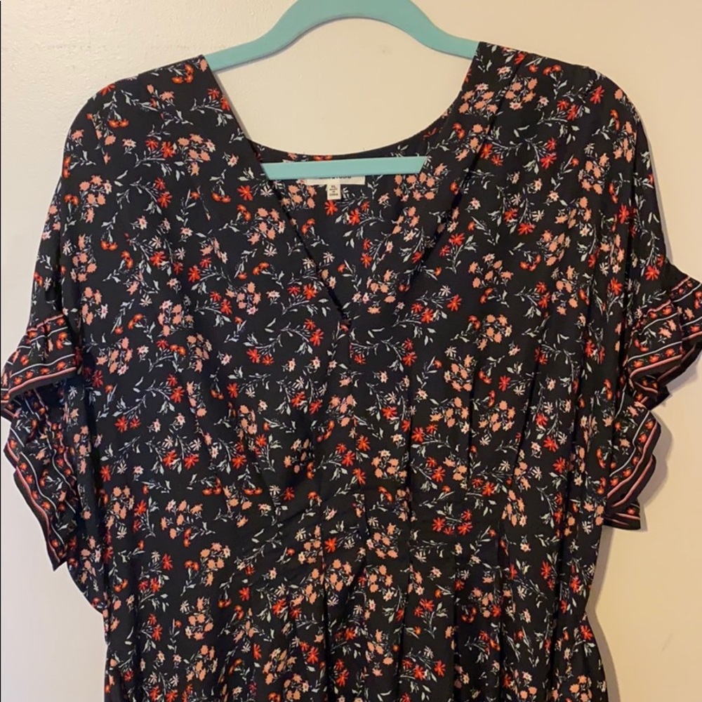 Max Studio Flutter sleeve floral dress